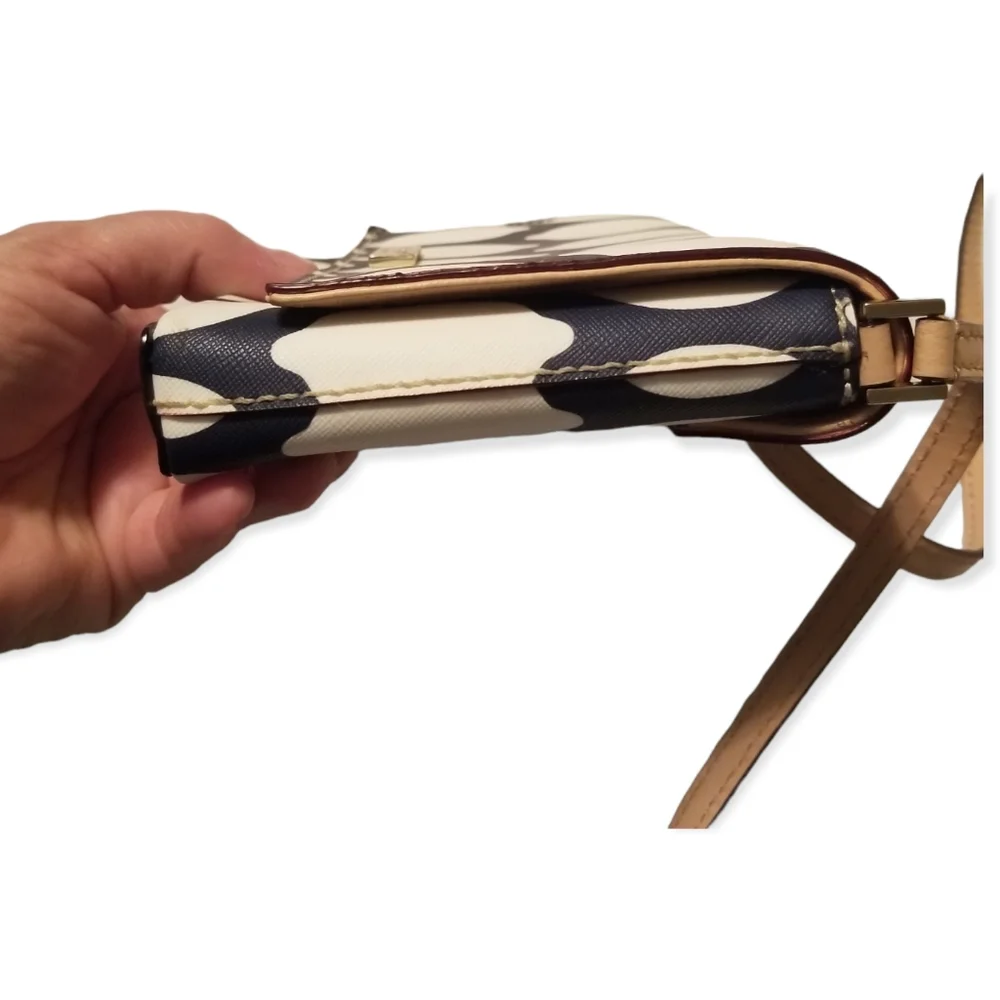 Kate Spade Lemons crossbody - Picture 4 of 11